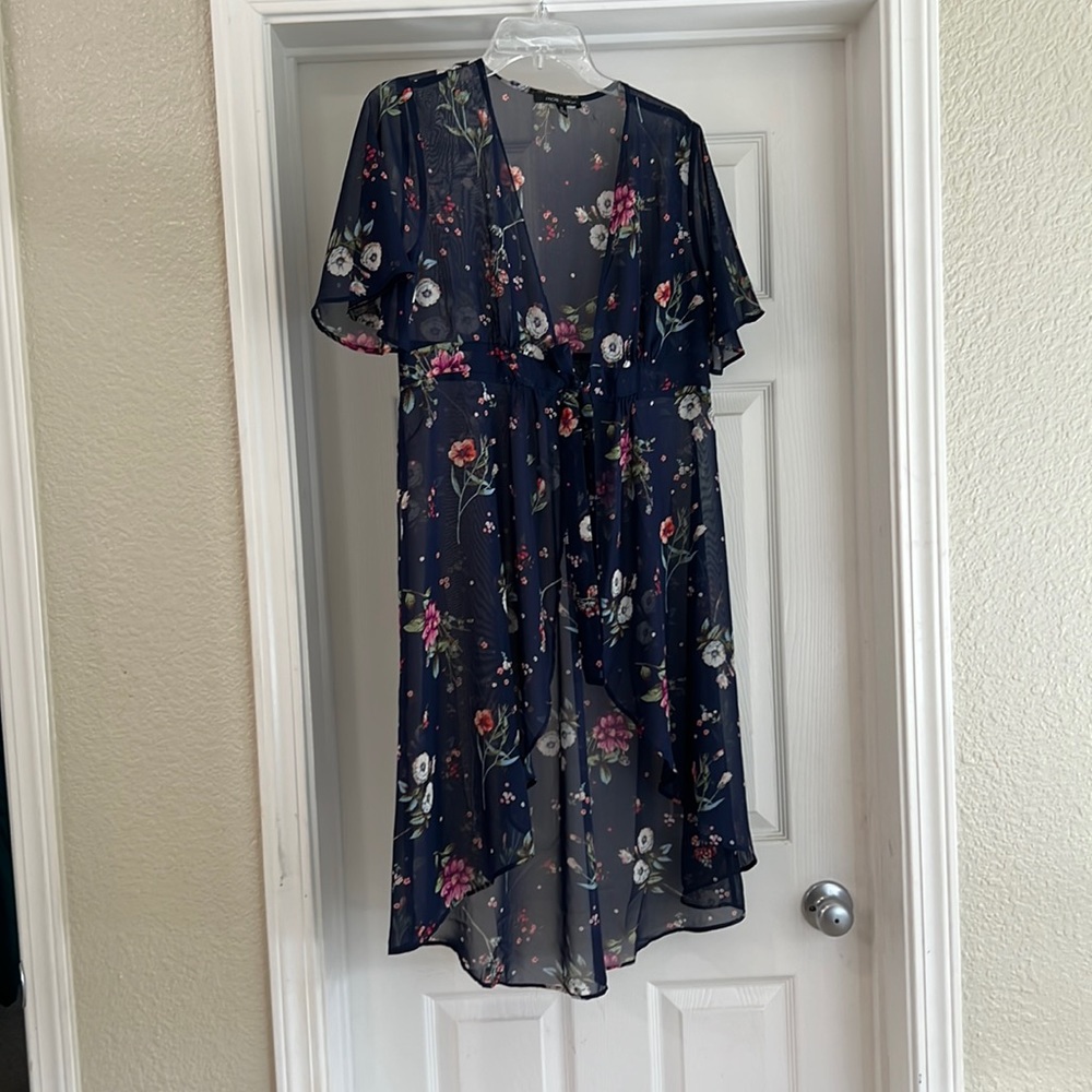 Beautiful Moa Moa kimono.